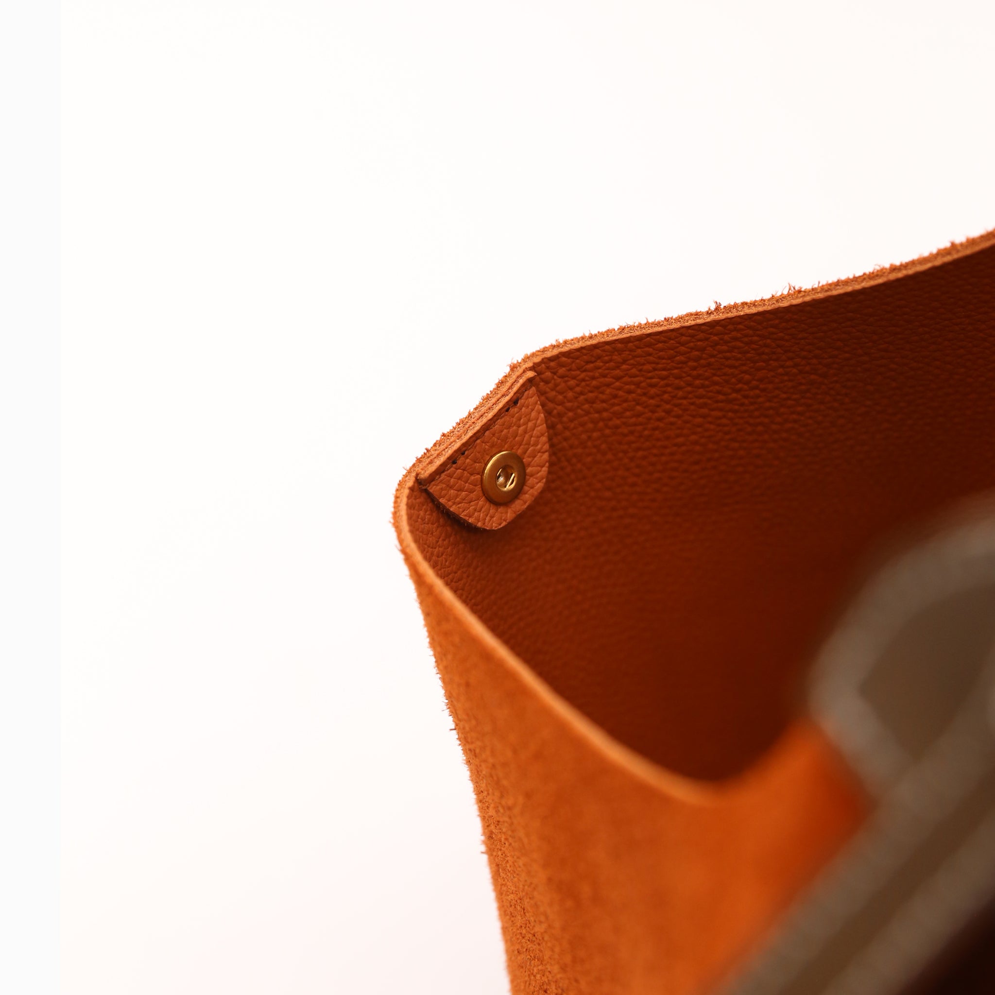 atelier-penso-ad-sac-paule-poney-tabac-mord-dor image 8