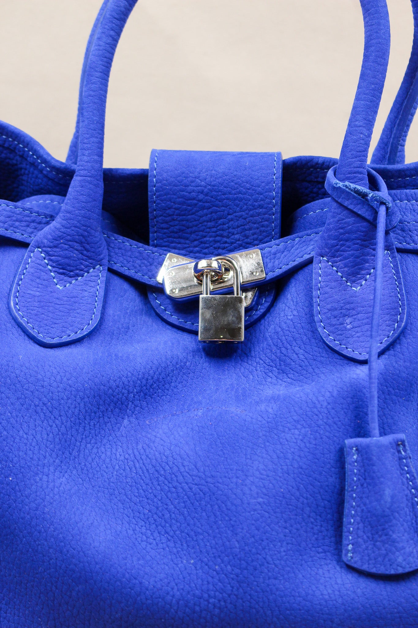 charles-et-charlus-riviera-sac-cuir-nubuck-orange-36-cm image 7