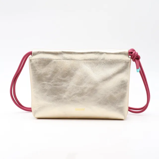 atelier-penso-lut-ce-sac-cuir-crossbody-champagne image 1