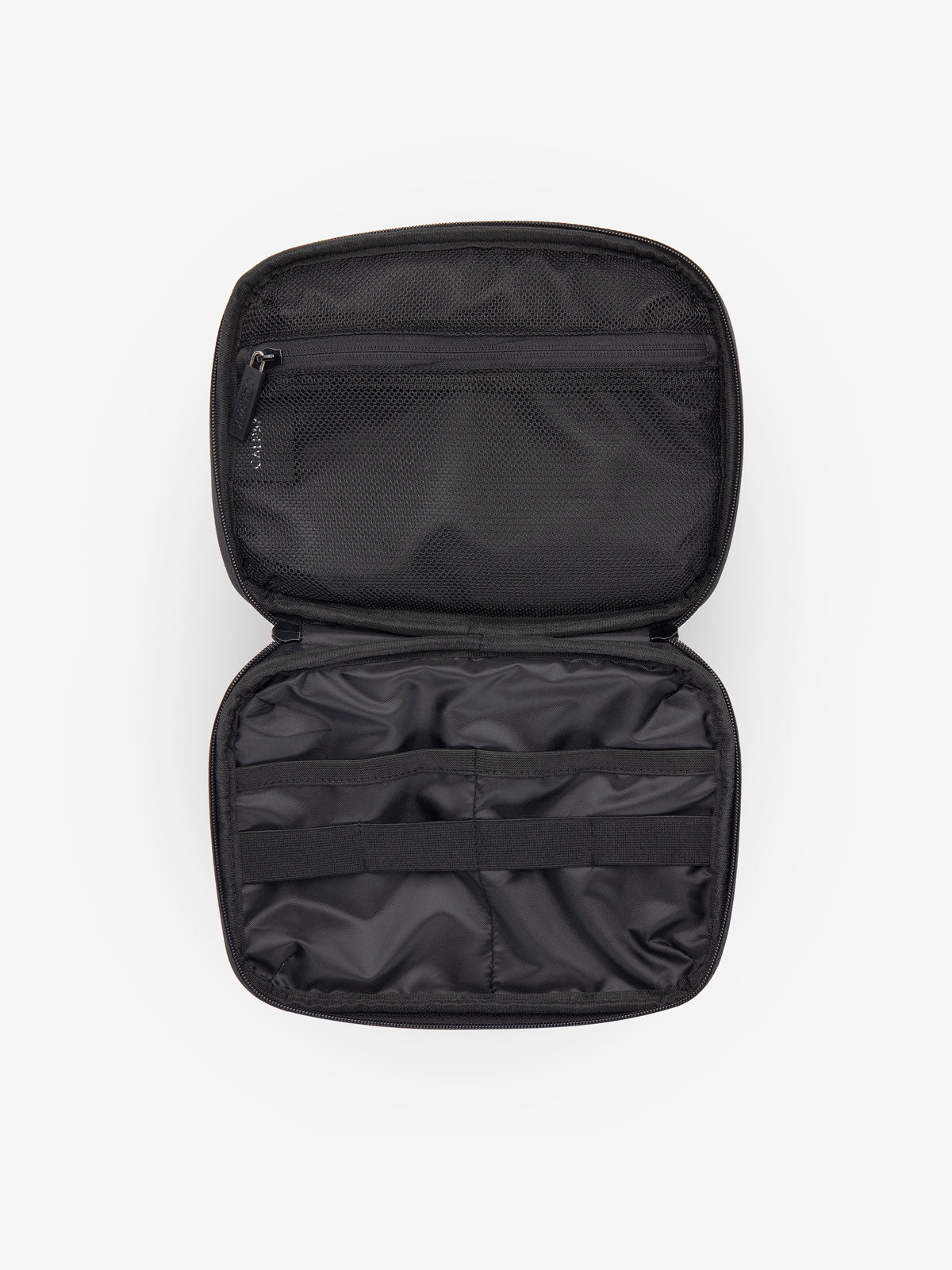 calpak-travel-essentials-tech-organizer-pochette-c-bles-snow-leopard image 5