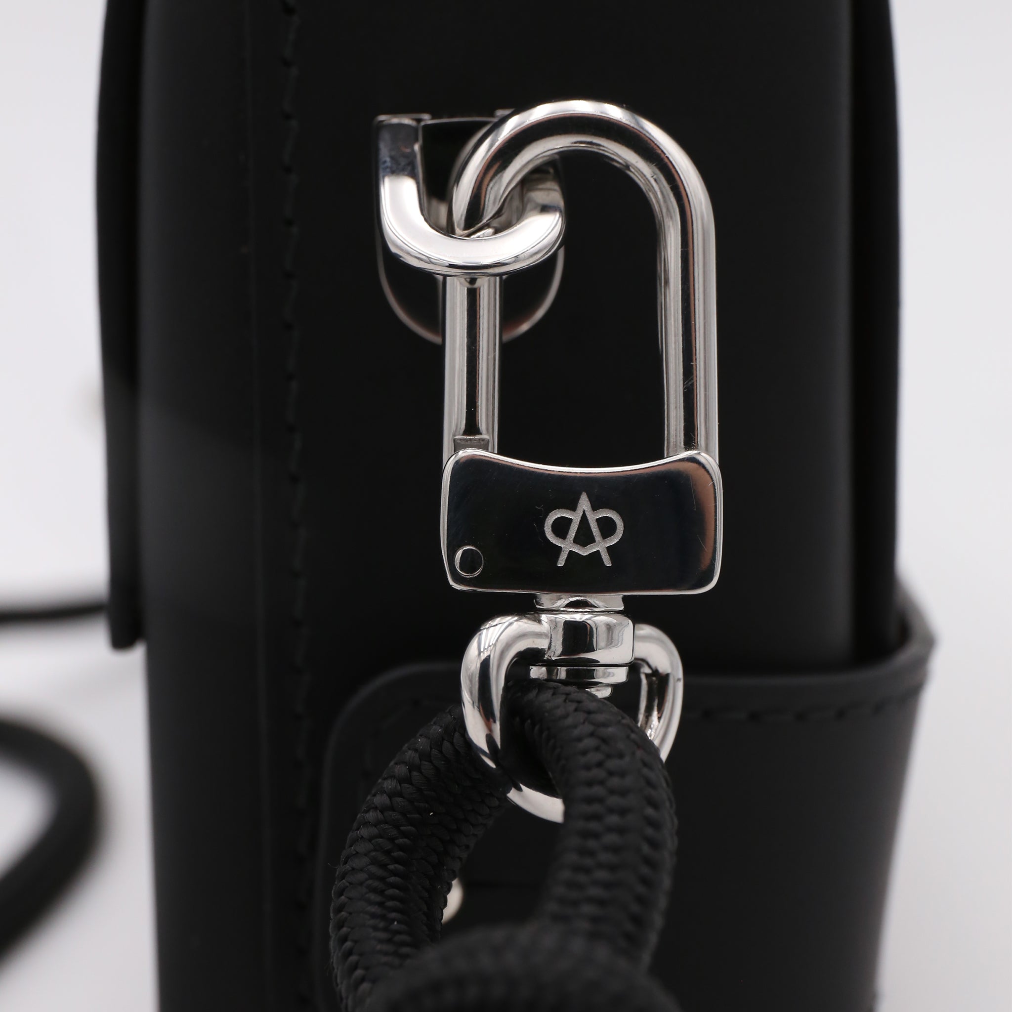 atelier-penso-gumi-sac-bandouli-re-cuir-box image 7