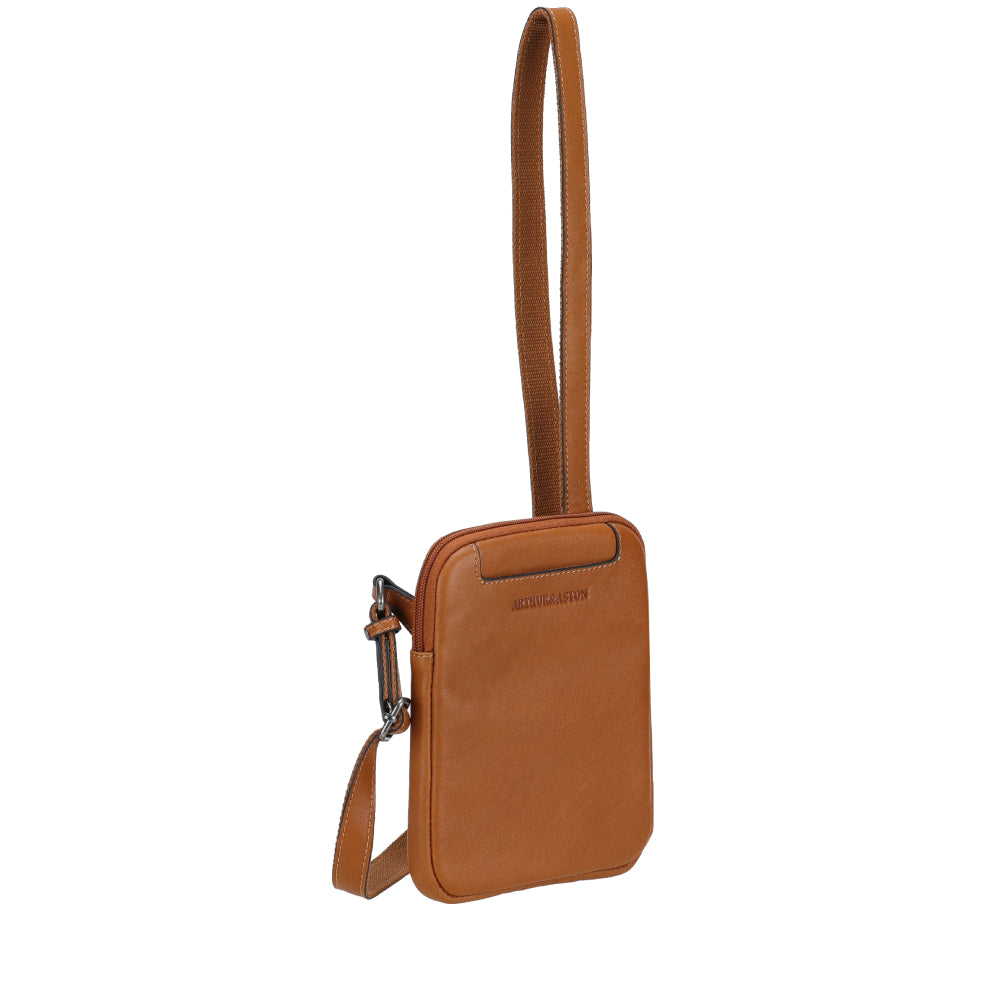 arthur-et-aston-l-on-body-bag-cuir-ch-taigne-extra-plat image 8