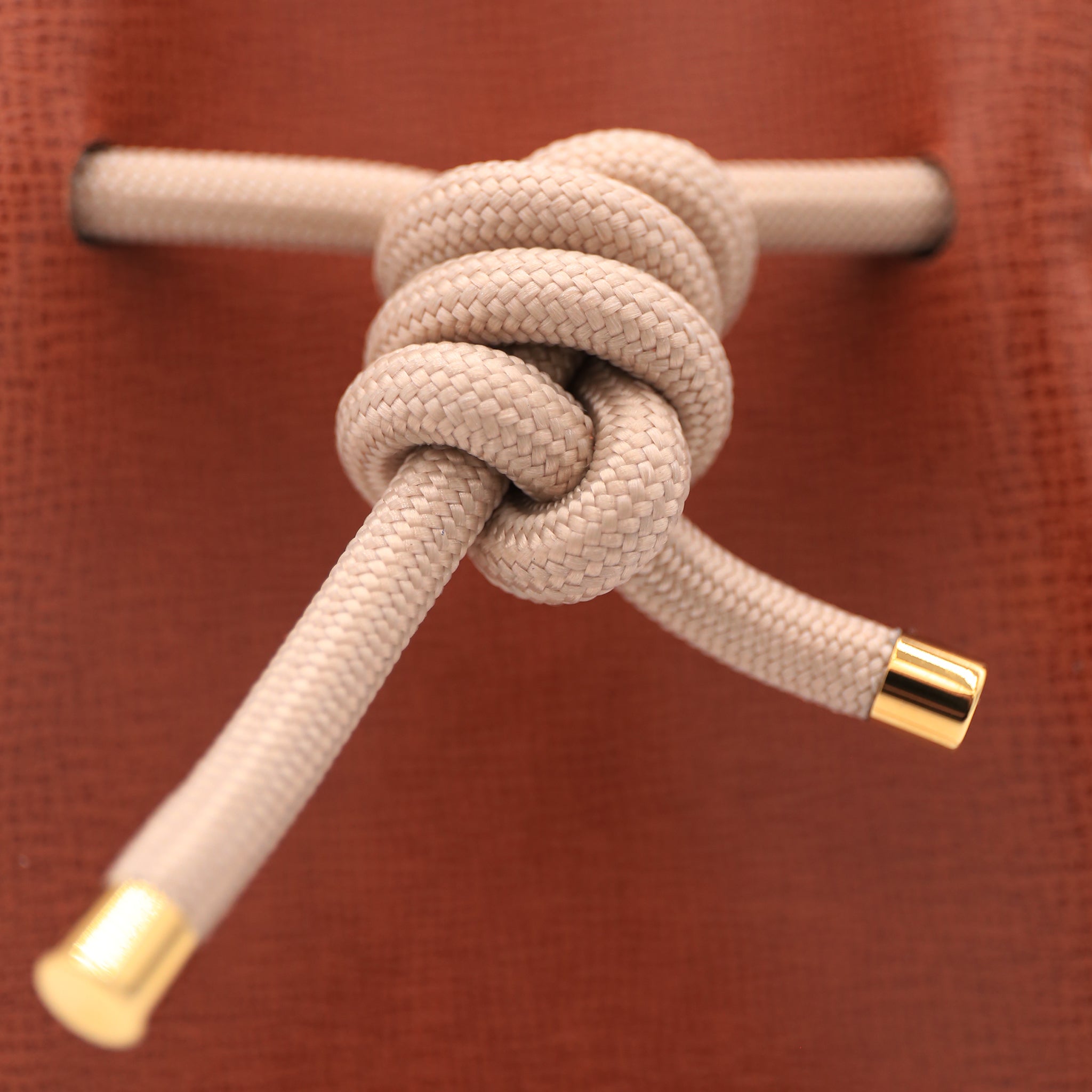 atelier-penso-mini-bucket-mini-sac-seau-saffiano-cognac image 6