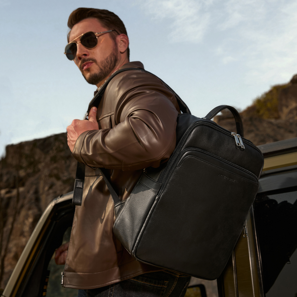 arthur-et-aston-ange-grand-sac-dos-cuir-noir image 3