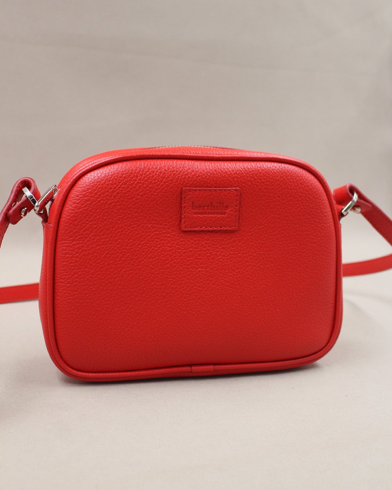 berthille-minaudi-re-pochette-cuir-bandouli-re-t image 5
