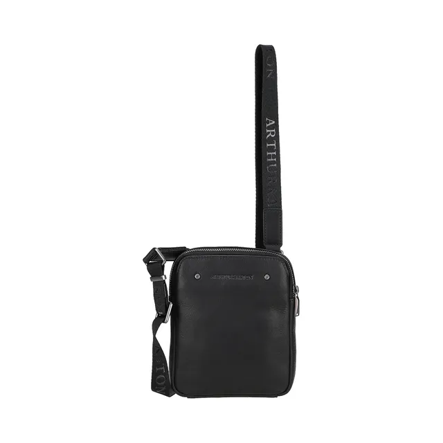 arthur-et-aston-danny-2602-04-body-bag-cuir-noir-extra-plat image 1