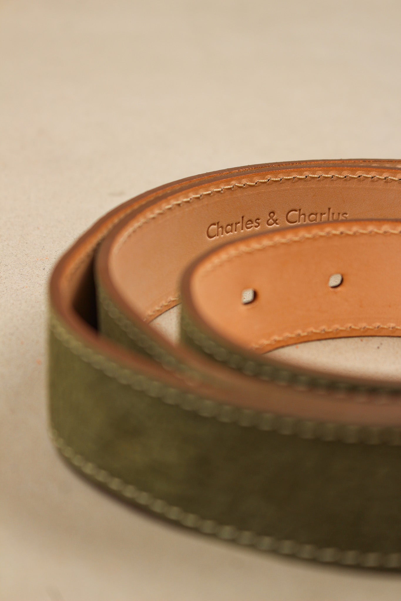 charles-et-charlus-ceinture-35-plate-4004-cuir-nubuck-kaki-90 image 5