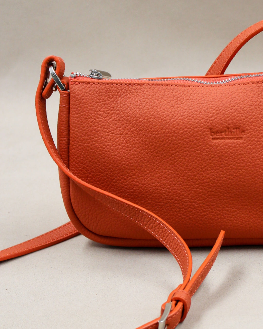 berthille-berthe-pochette-cuir-butano-t-2026 image 2