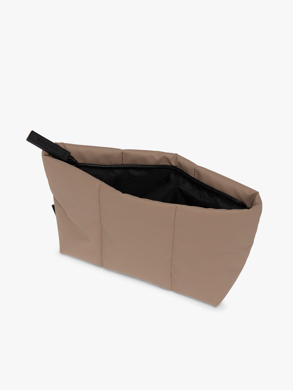 calpak-luka-1-quart-zip-pouch-trousse-chocolat-matelass-e image 3