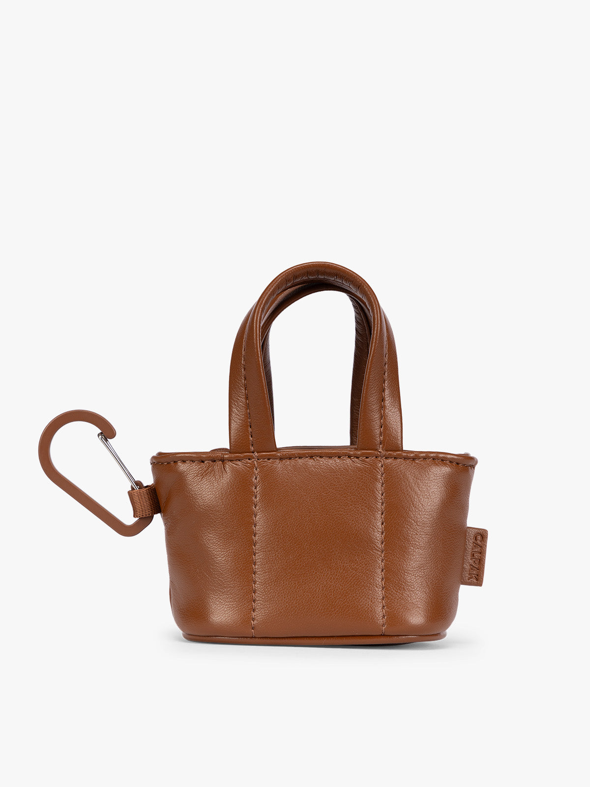 calpak-luka-tote-zip-charm-mini-pochette-cerise-vegan image 7