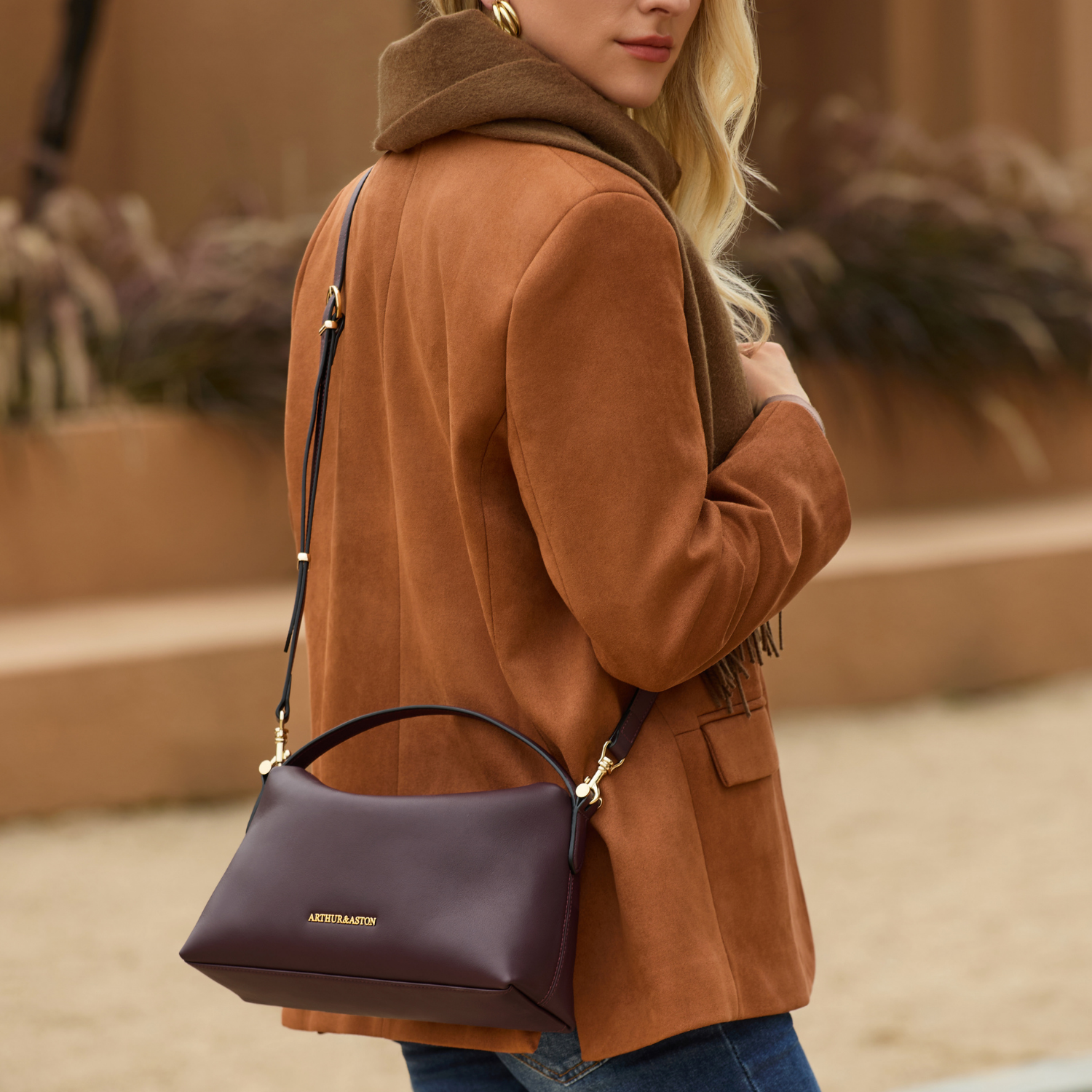 arthur-et-aston-elma-sac-main-cuir-bordeaux-souple image 3