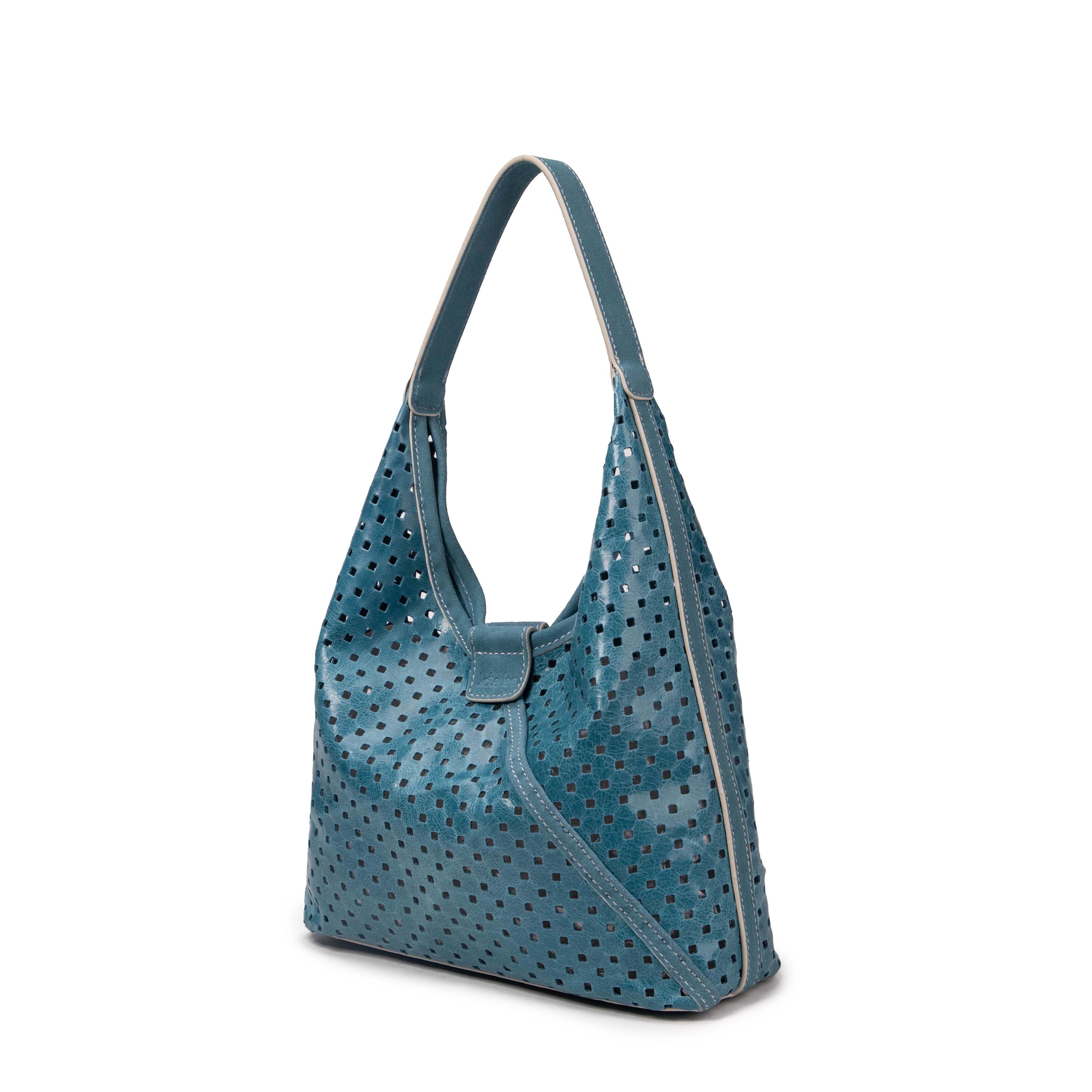 kate-lee-m-lune-sac-cabas-vachette-perfor-e-bleu image 2