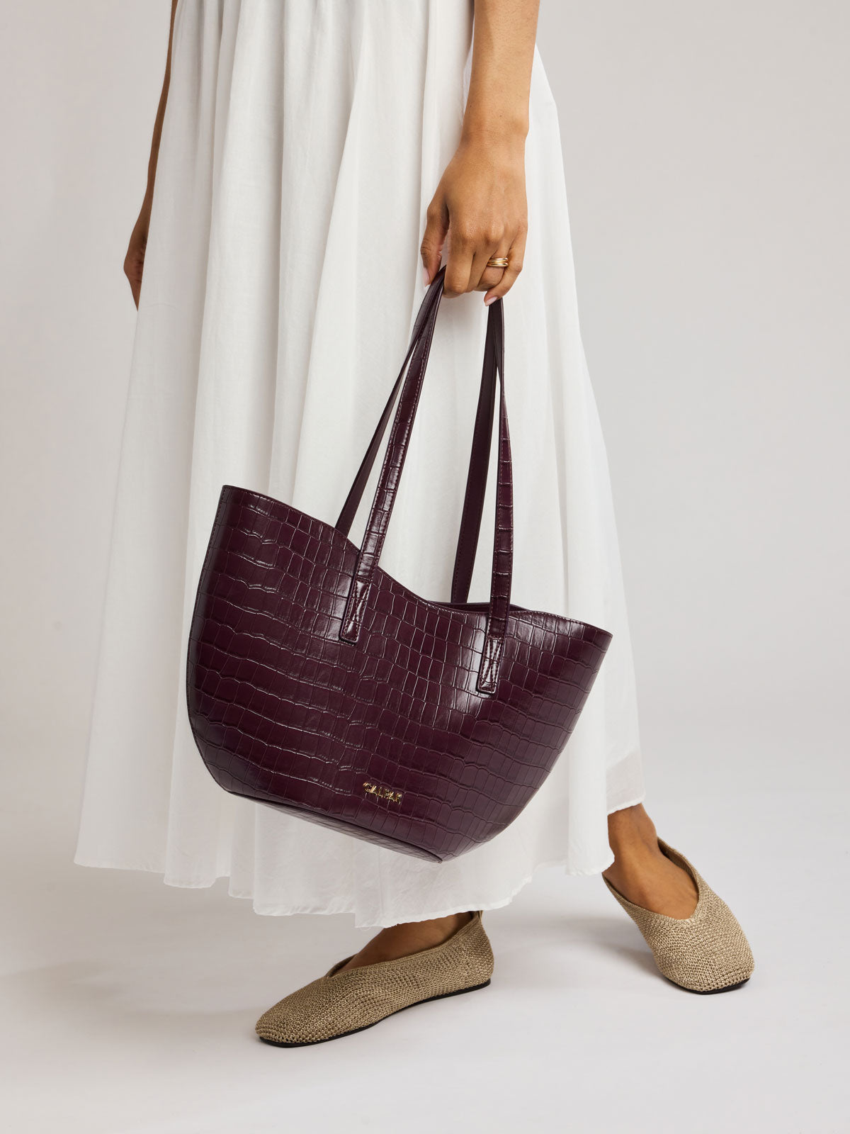 calpak-haven-tulip-tote-sac-cabas-dark-cherry-croc-effet-croco image 4