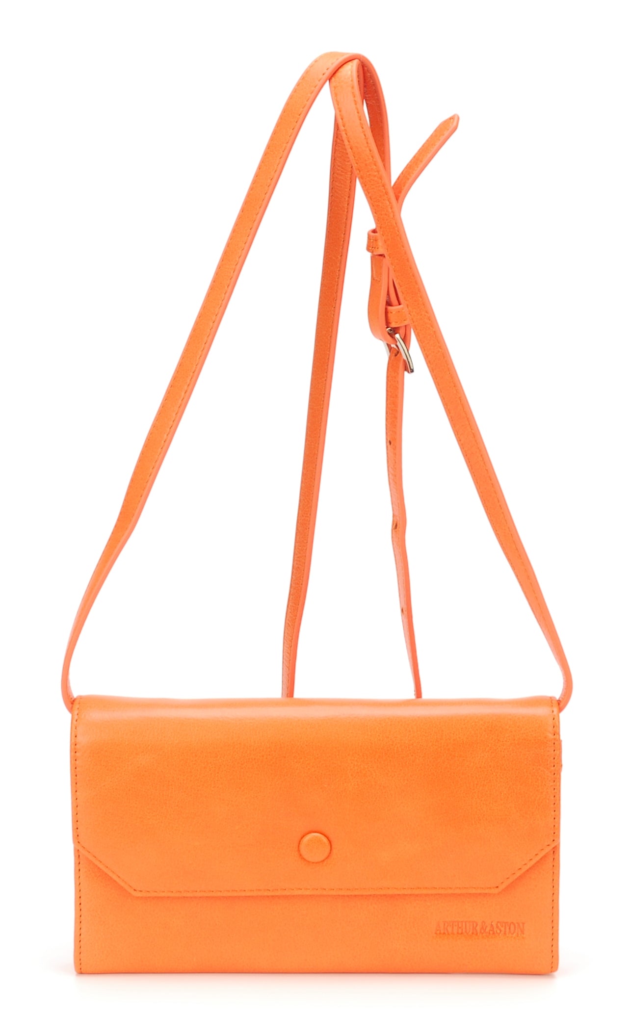 arthur-et-aston-juliette-pochette-cuir-buffle-naturel-bandouli-re image 6