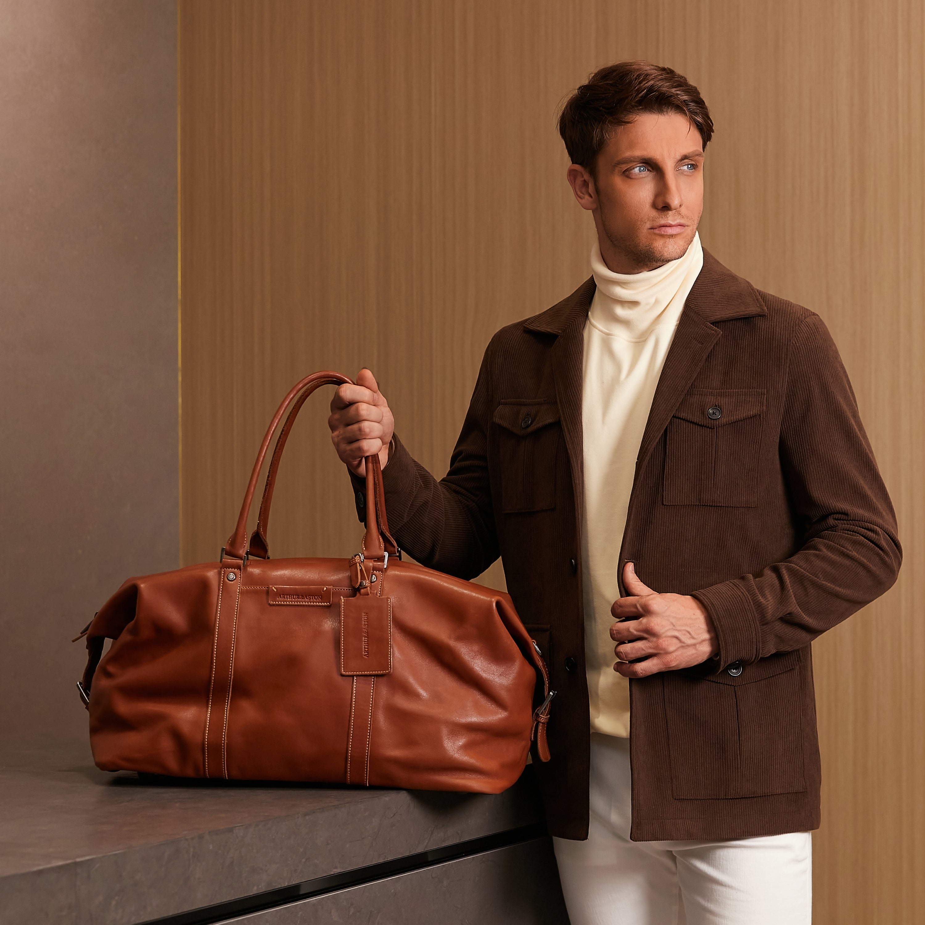 arthur-et-aston-johany-sac-de-voyage-cuir-cognac image 8