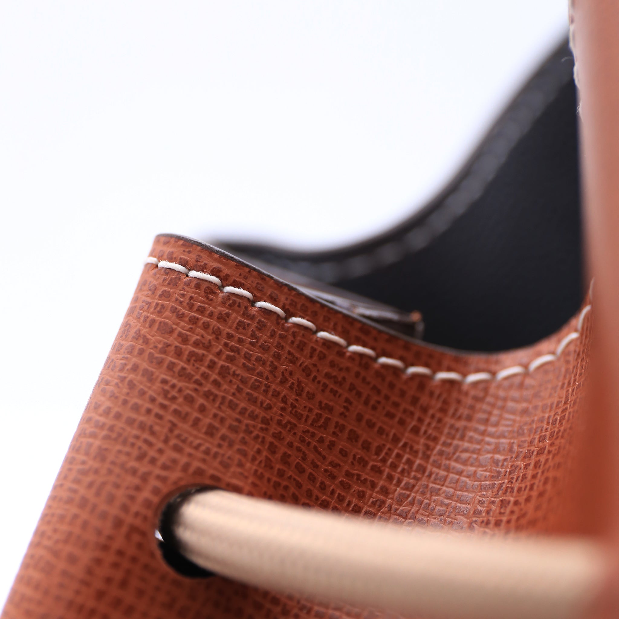 atelier-penso-mini-bucket-mini-sac-seau-saffiano-cognac image 8