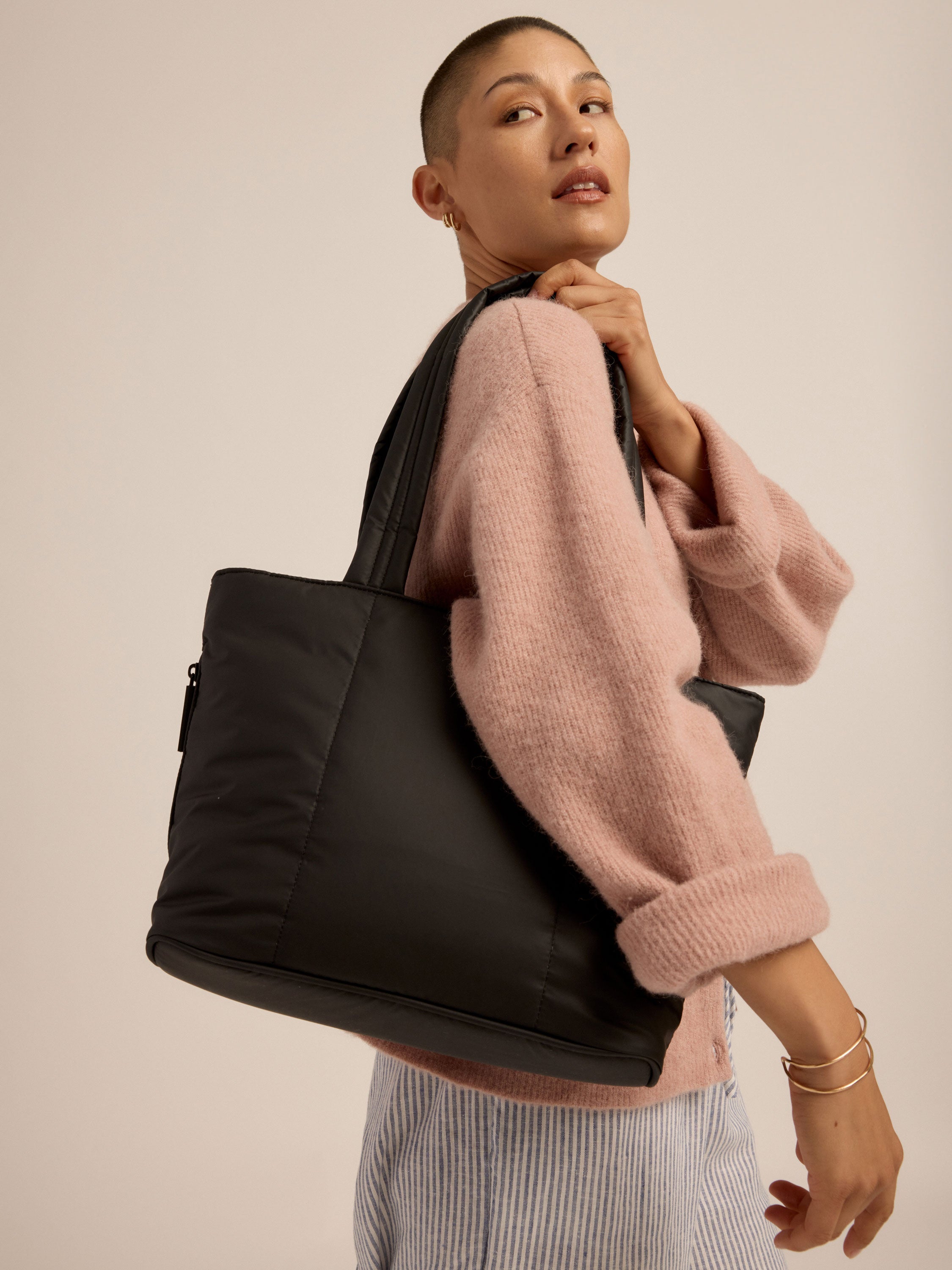 calpak-luka-mini-tote-petit-sac-walnut image 2