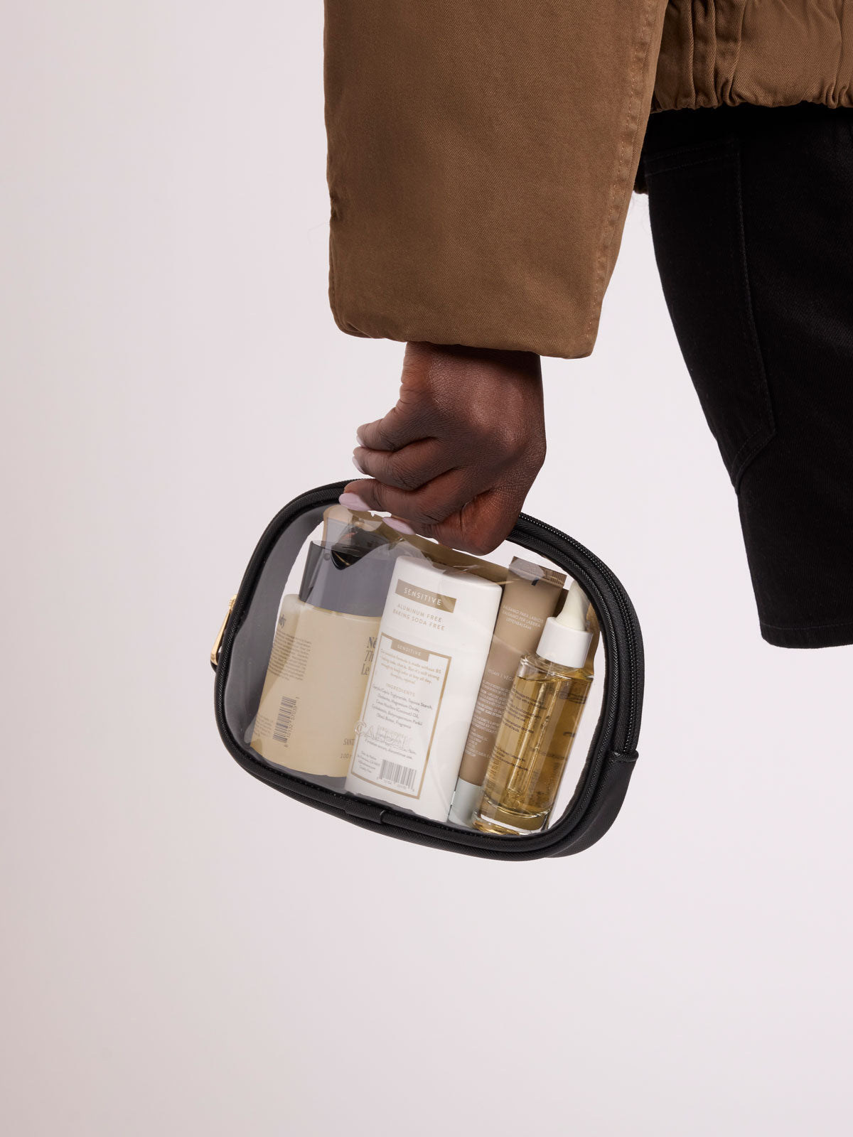 calpak-clear-quart-zip-pouch-trousse-transparente-noire image 5