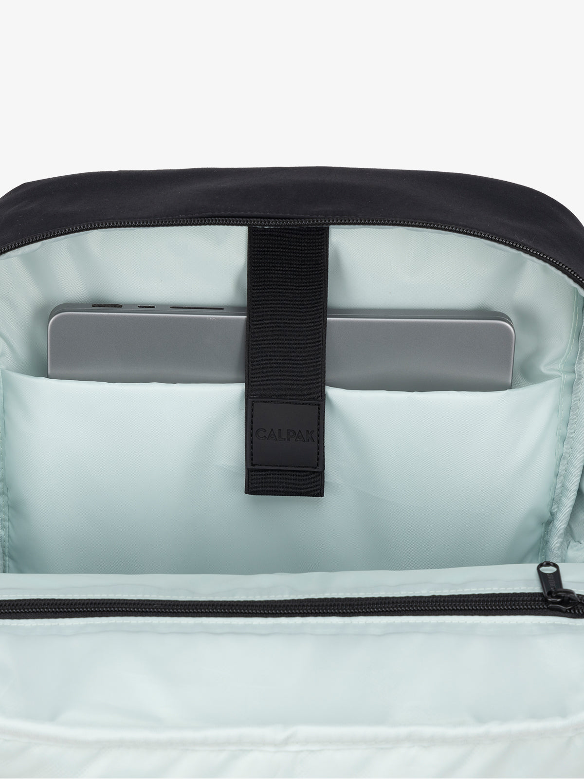 calpak-connect-sac-dos-ordinateur-16-pouces-noir image 5