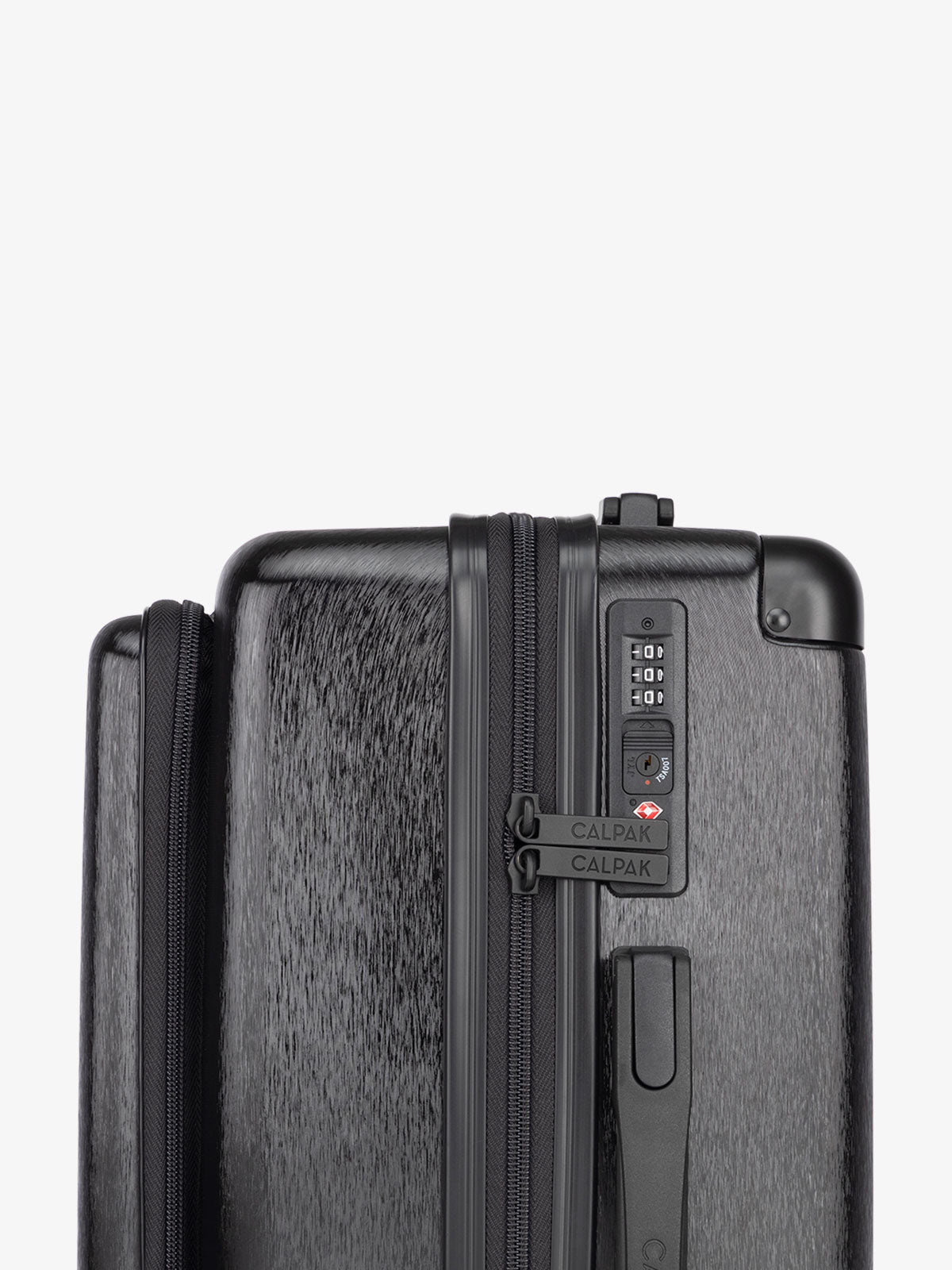 calpak-ambeur-front-pocket-carry-on-valise-cabine-rigide-poche-pc image 8