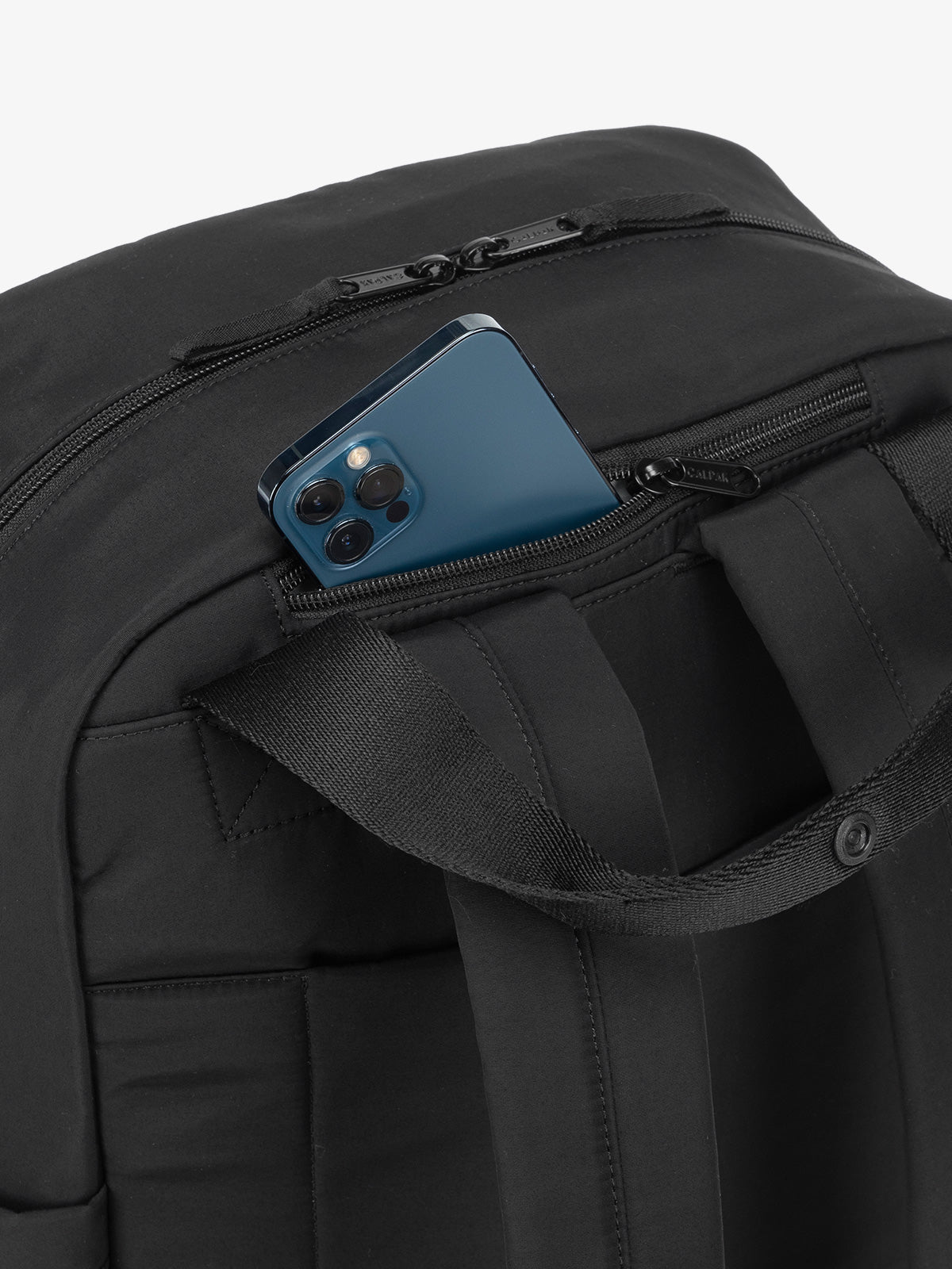 calpak-connect-sac-dos-ordinateur-16-pouces-noir image 8