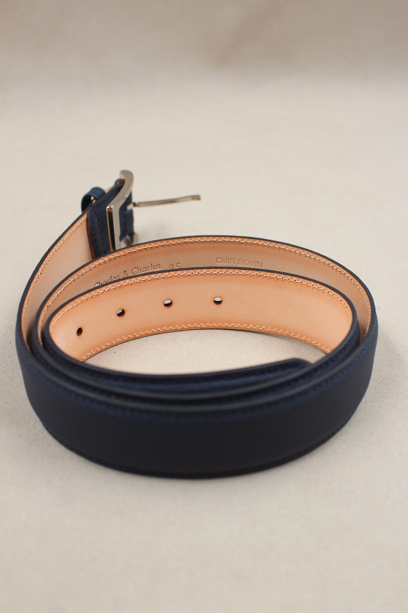charles-et-charlus-4004-ceinture-cuir-grain-marine-35mm image 3