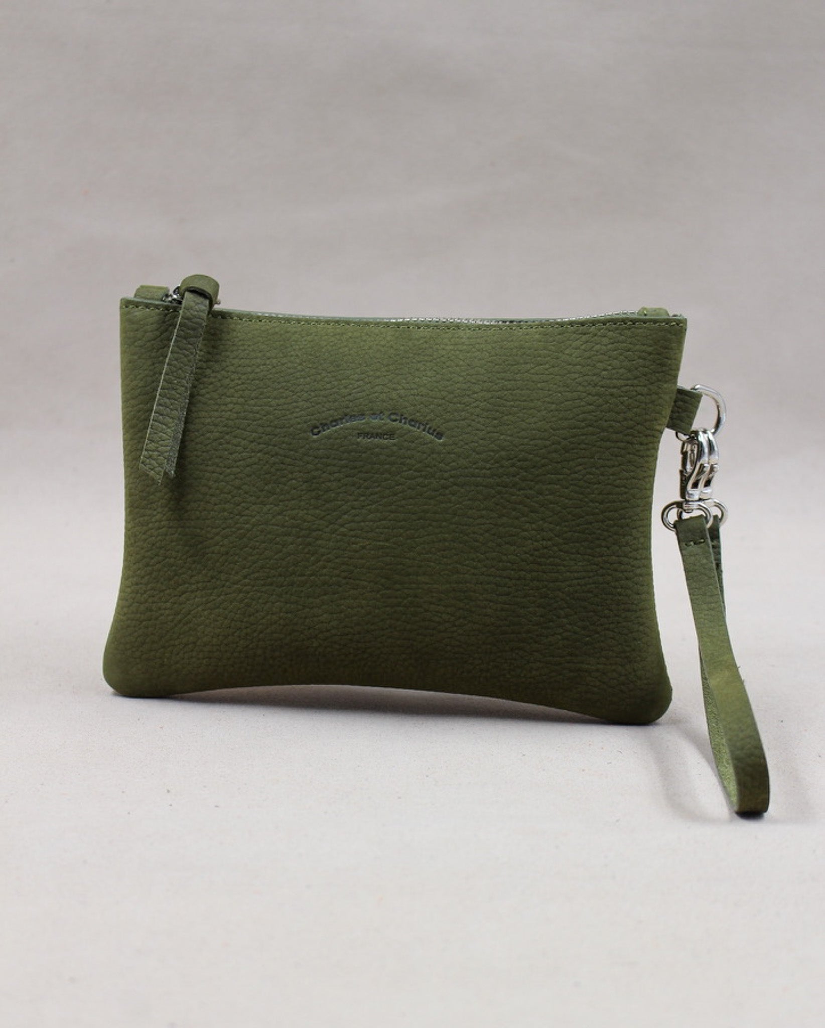 charles-et-charlus-trousse-cuir-nubuck-kaki-fabriqu-e-en-france image 8