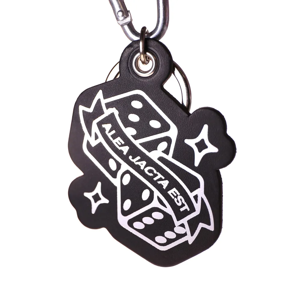 atelier-penso-luckey-holder-rolling-dices-porte-cl-s-noir image 1