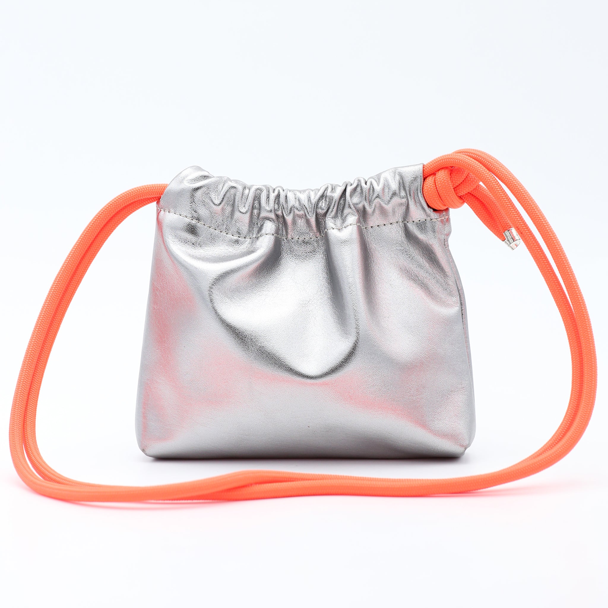atelier-penso-mini-lut-ce-sac-cuir-crossbody-silver-pliss image 4
