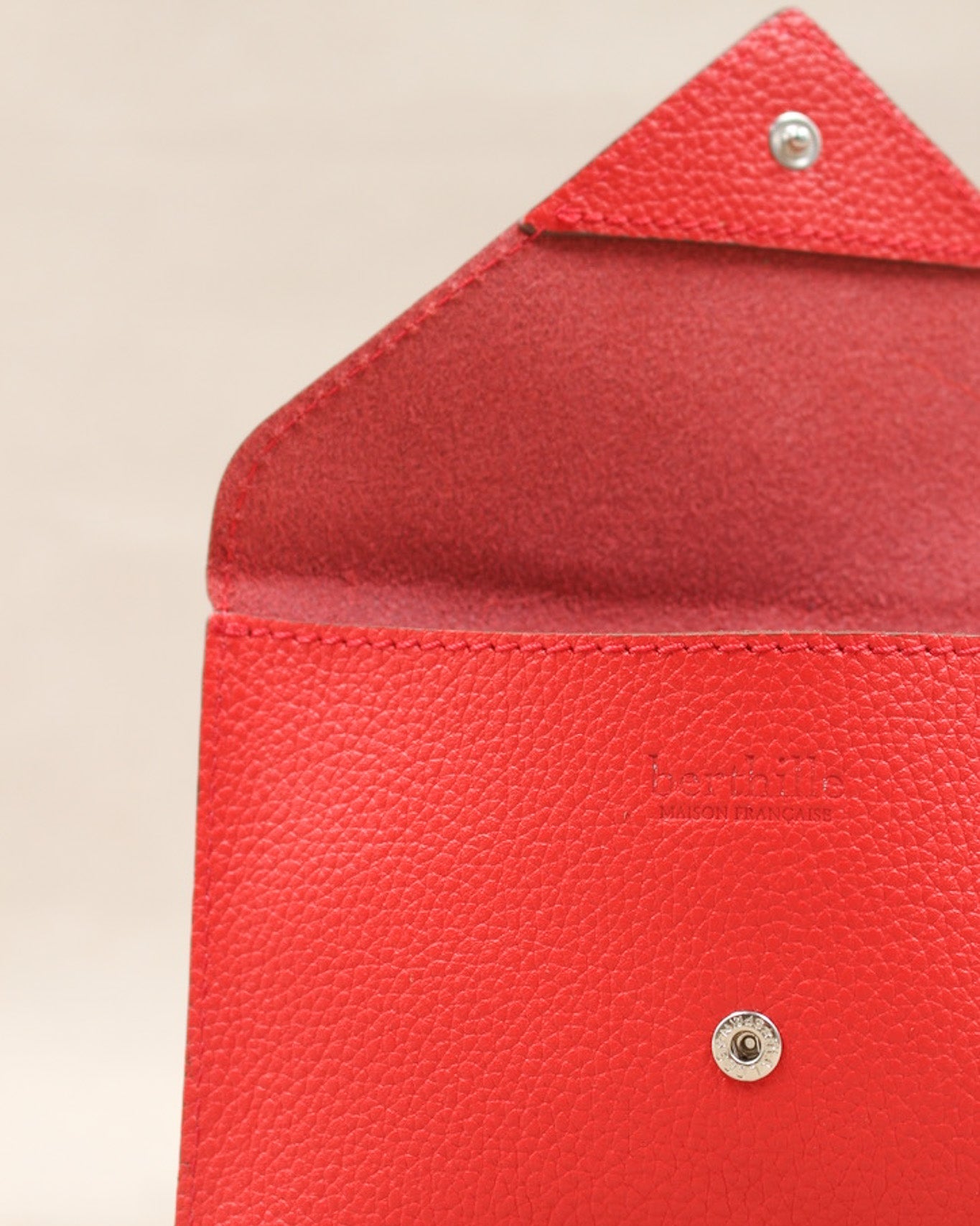 berthille-lutecia-pochette-cuir-coquelicot-16-cm image 2