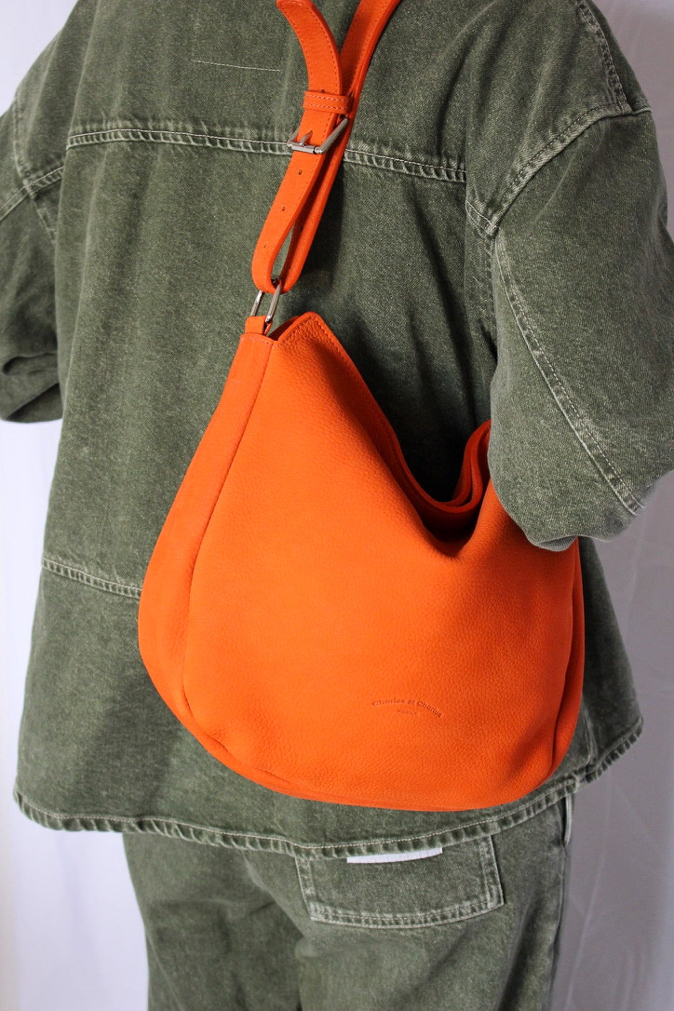 charles-et-charlus-janis-sac-cuir-nubuck-orange-30-cm image 2