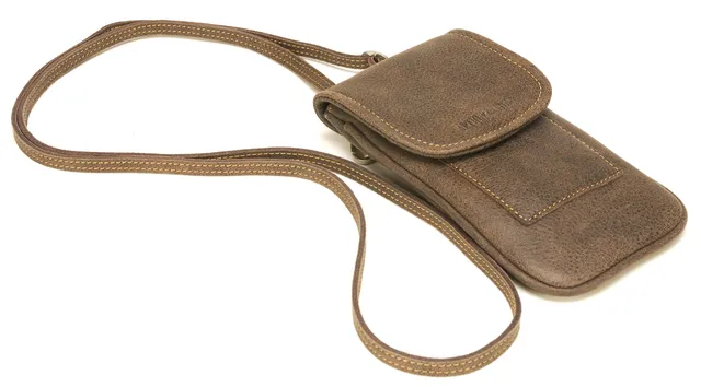 arthur-et-aston-cristiano-pochette-t-l-phone-marron image 1