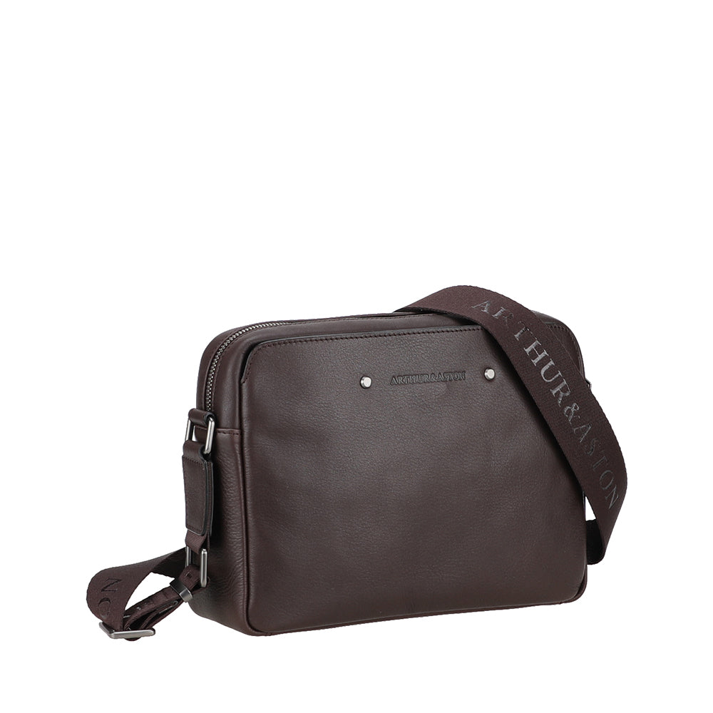 arthur-et-aston-danny-petite-besace-cuir-ch-taigne image 2