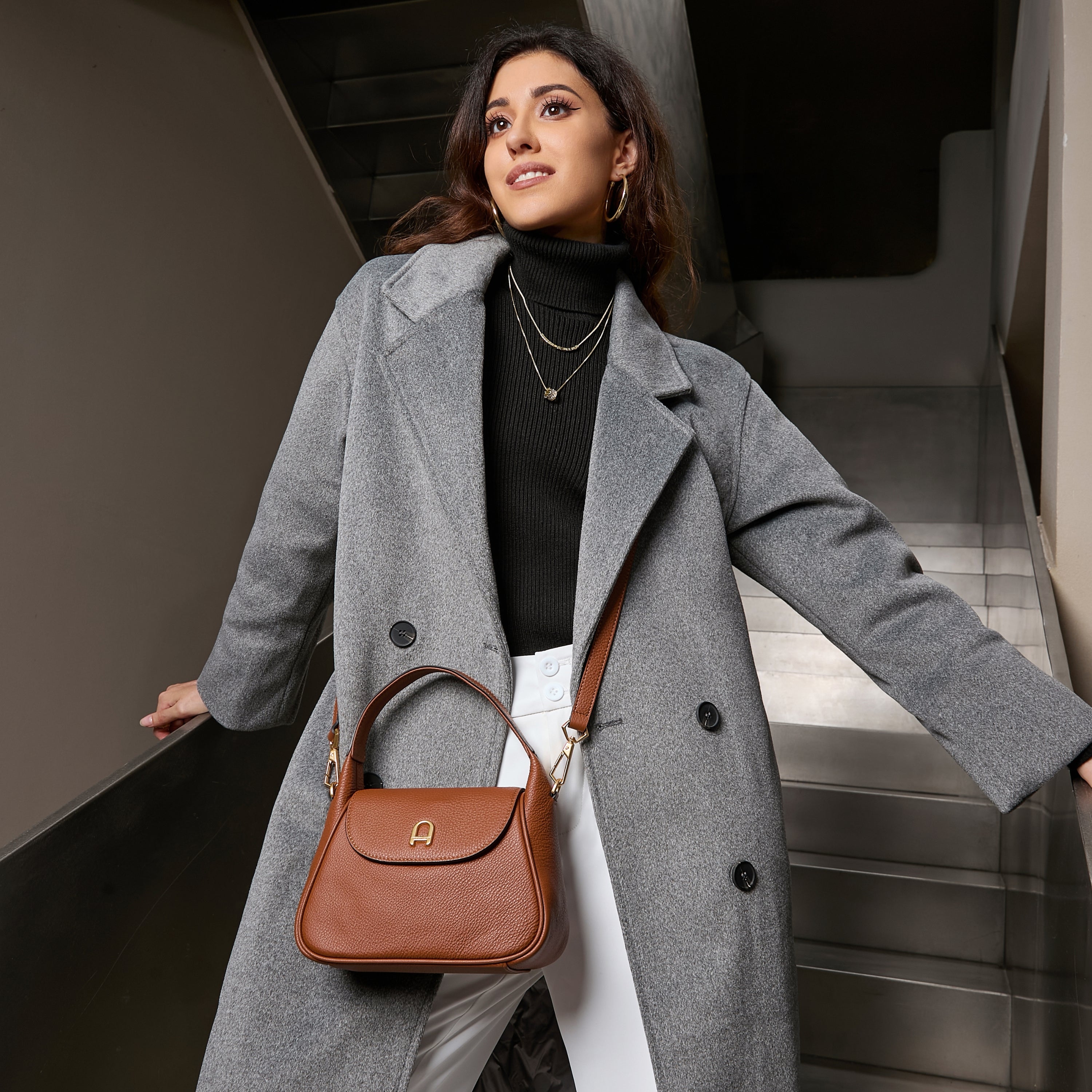 arthur-et-aston-camille-sac-main-cuir-vert-pleine-fleur image 3
