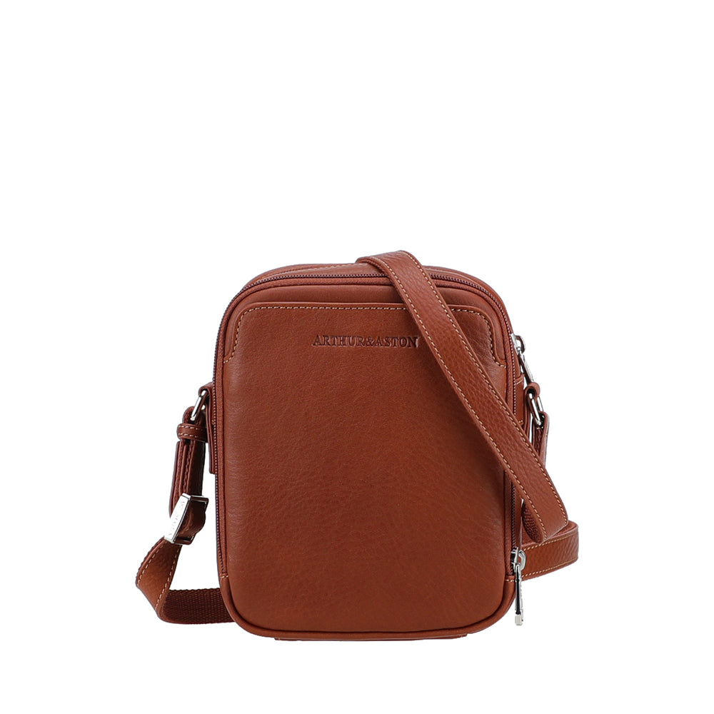arthur-et-aston-ange-sac-travers-cuir-cognac image 2