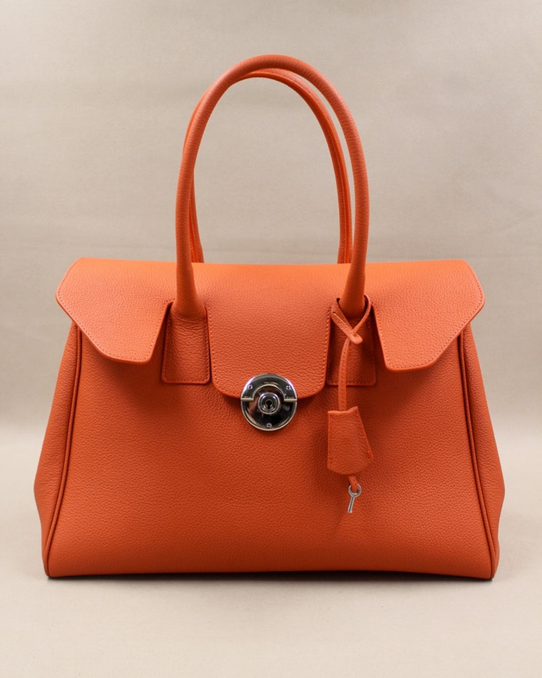berthille-cortina-sac-cuir-noir-grand-fermoir-rond image 1
