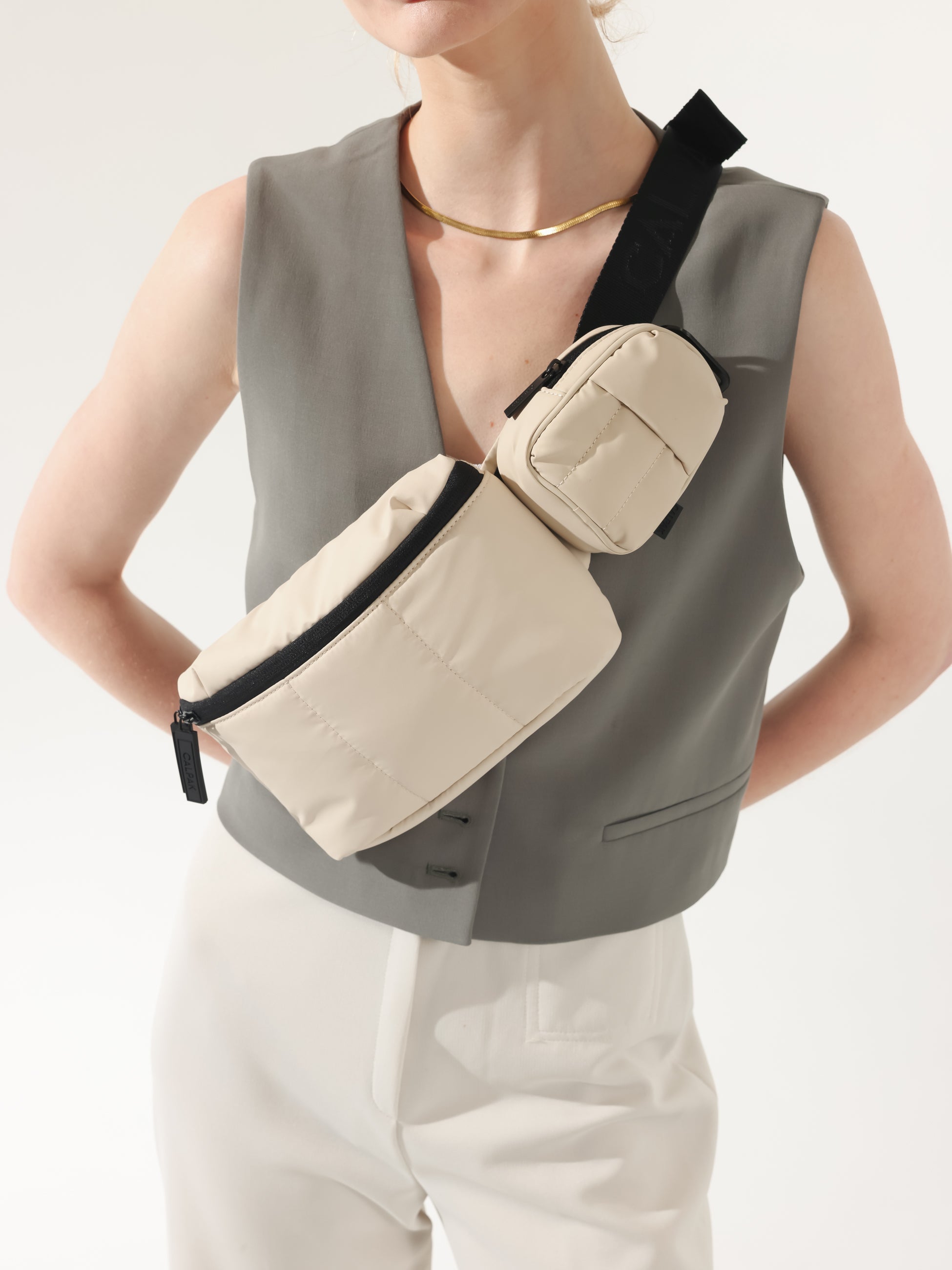 calpak-luka-mini-belt-bag-sac-banane-walnut-l-ger image 7