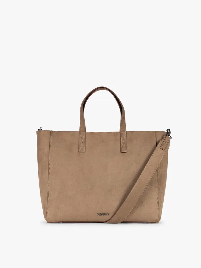 calpak-haven-tote-15-pouces-su-de-vegan-truffle image 1