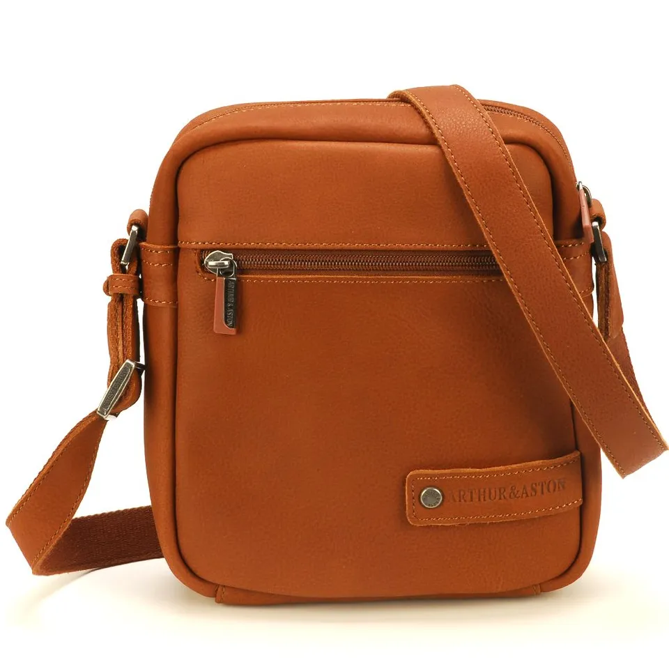 arthur-et-aston-oscar-sac-travers-cuir-cognac-grand image 1