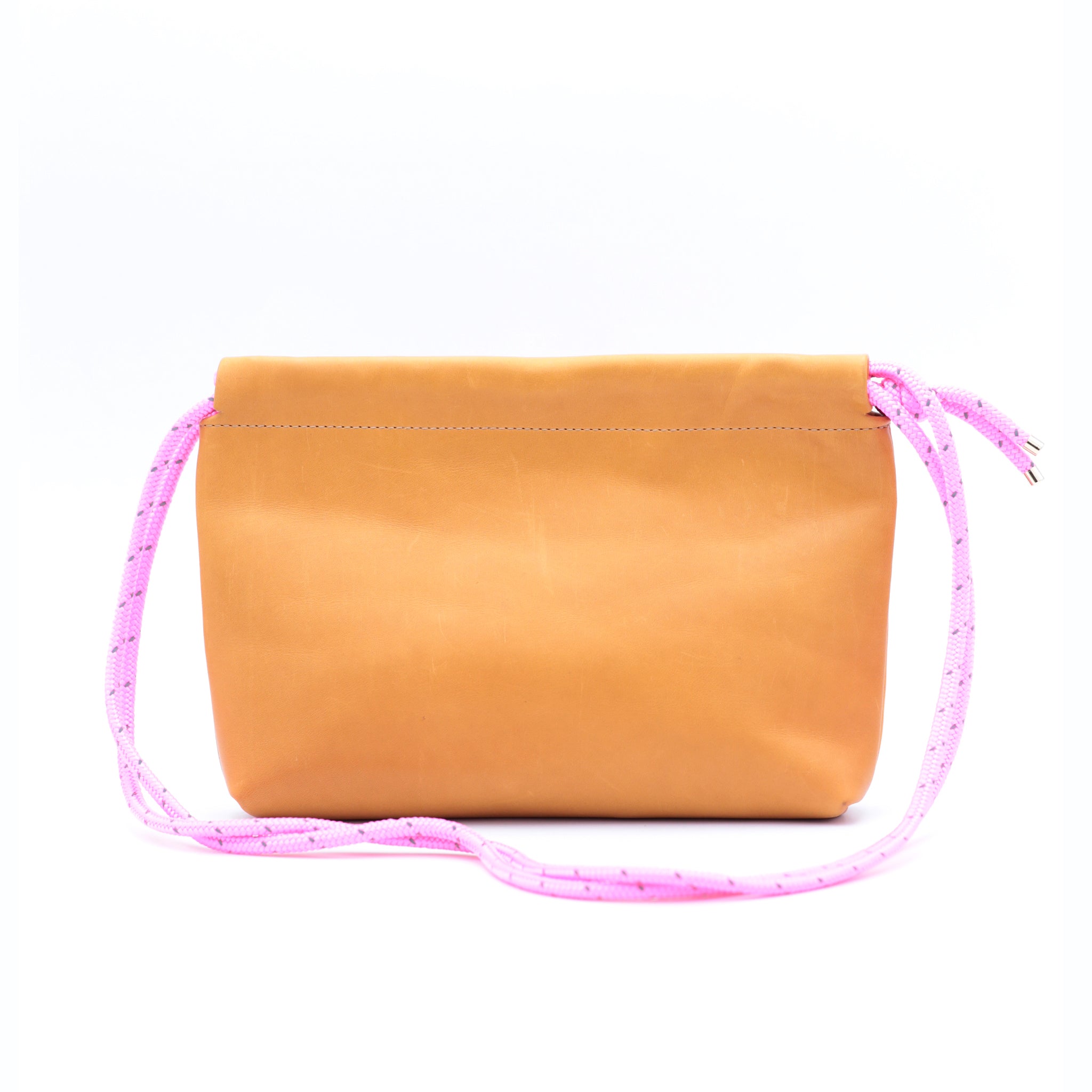 atelier-penso-lut-ce-sac-crossbody-cuir-moutarde image 3