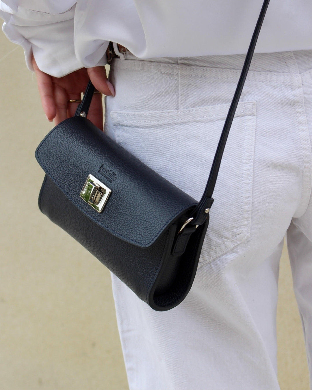 berthille-trotter-pochette-cuir-havane-vachette-pleine-fleur image 4