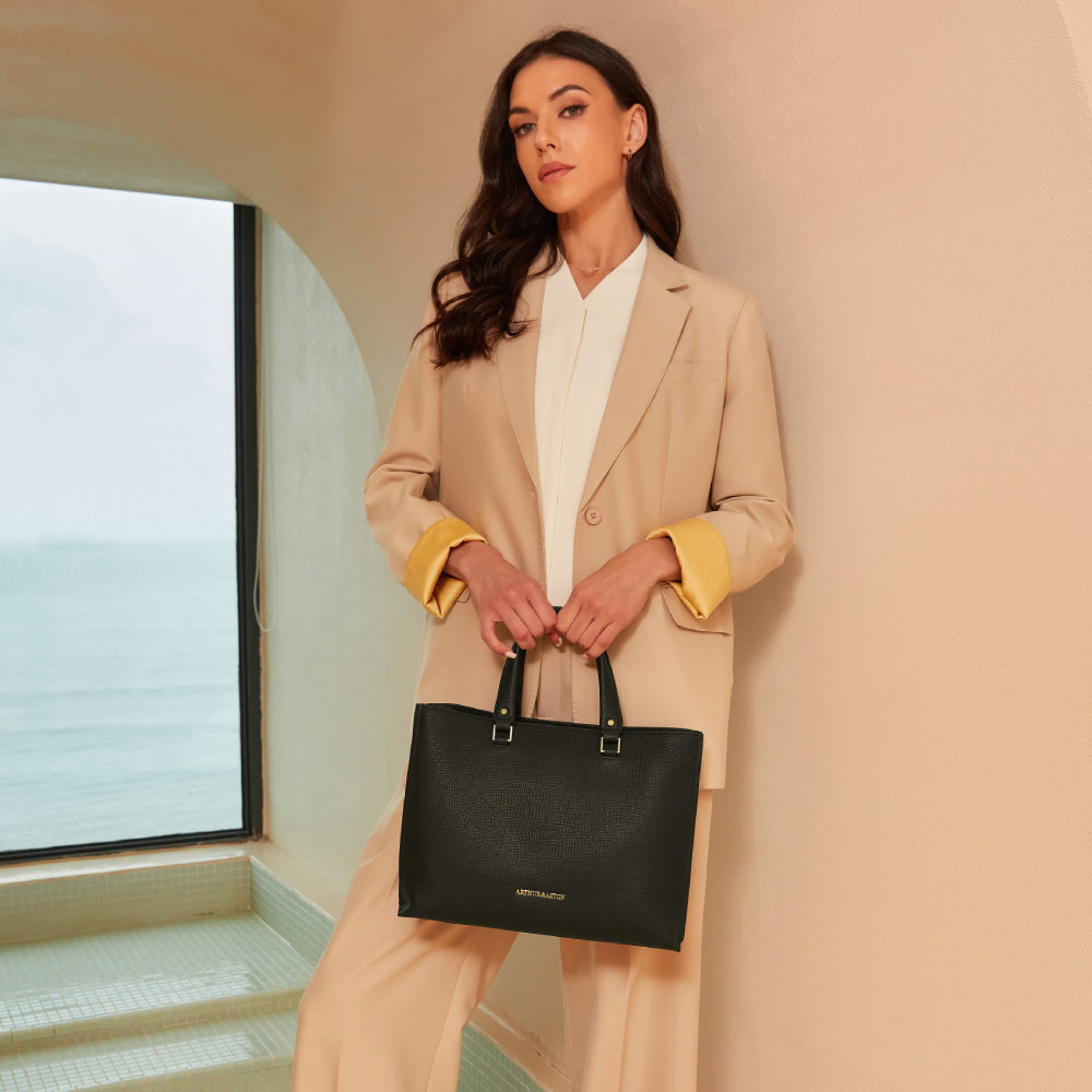 arthur-et-aston-nora-grand-sac-main-cuir-noir-bandouli-re image 1