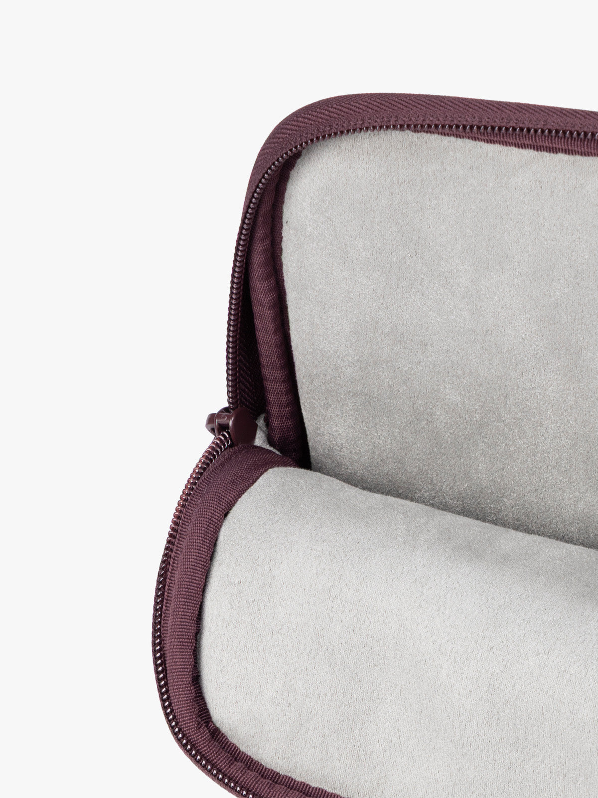 calpak-luka-housse-ordinateur-14-pouces-honey-brown-similicuir image 8