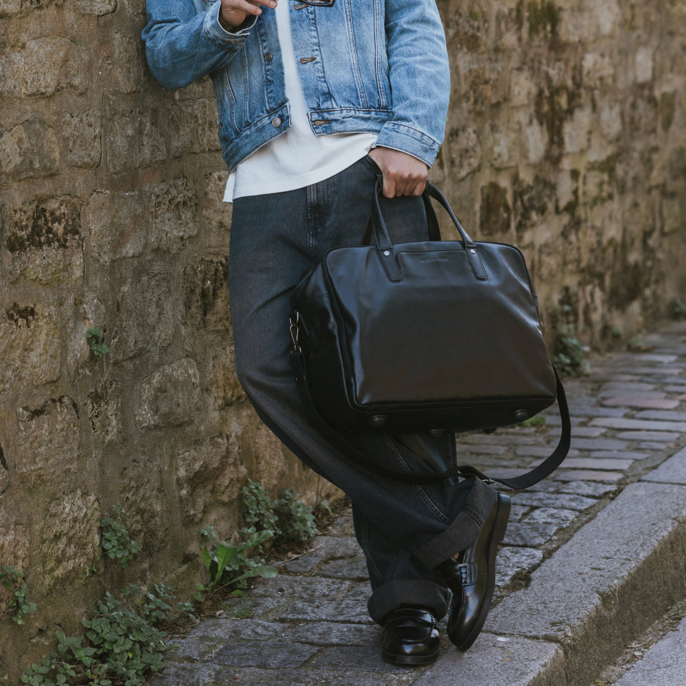 arthur-et-aston-l-on-sac-de-voyage-cuir-noir-cabine image 3