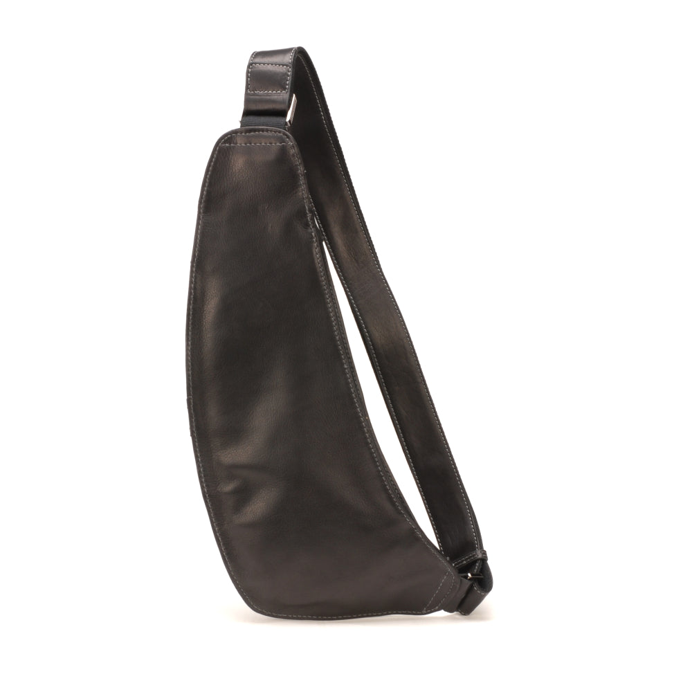 arthur-et-aston-pablo-body-bag-cuir-noir-fil-noir image 3