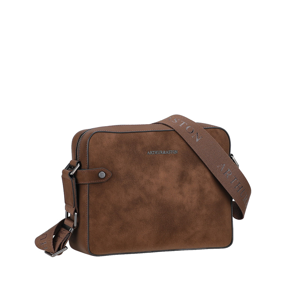 arthur-et-aston-misha-petite-besace-cuir-ch-taigne image 2