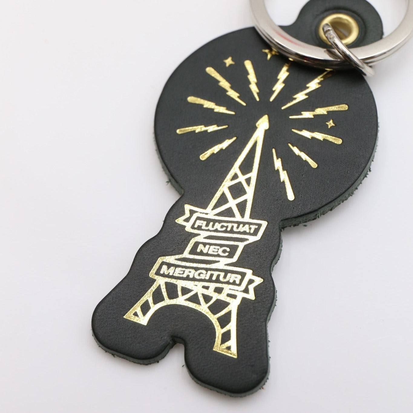 atelier-penso-luckey-tour-eiffel-vert-porte-cl-s-cuir-bonheur image 1