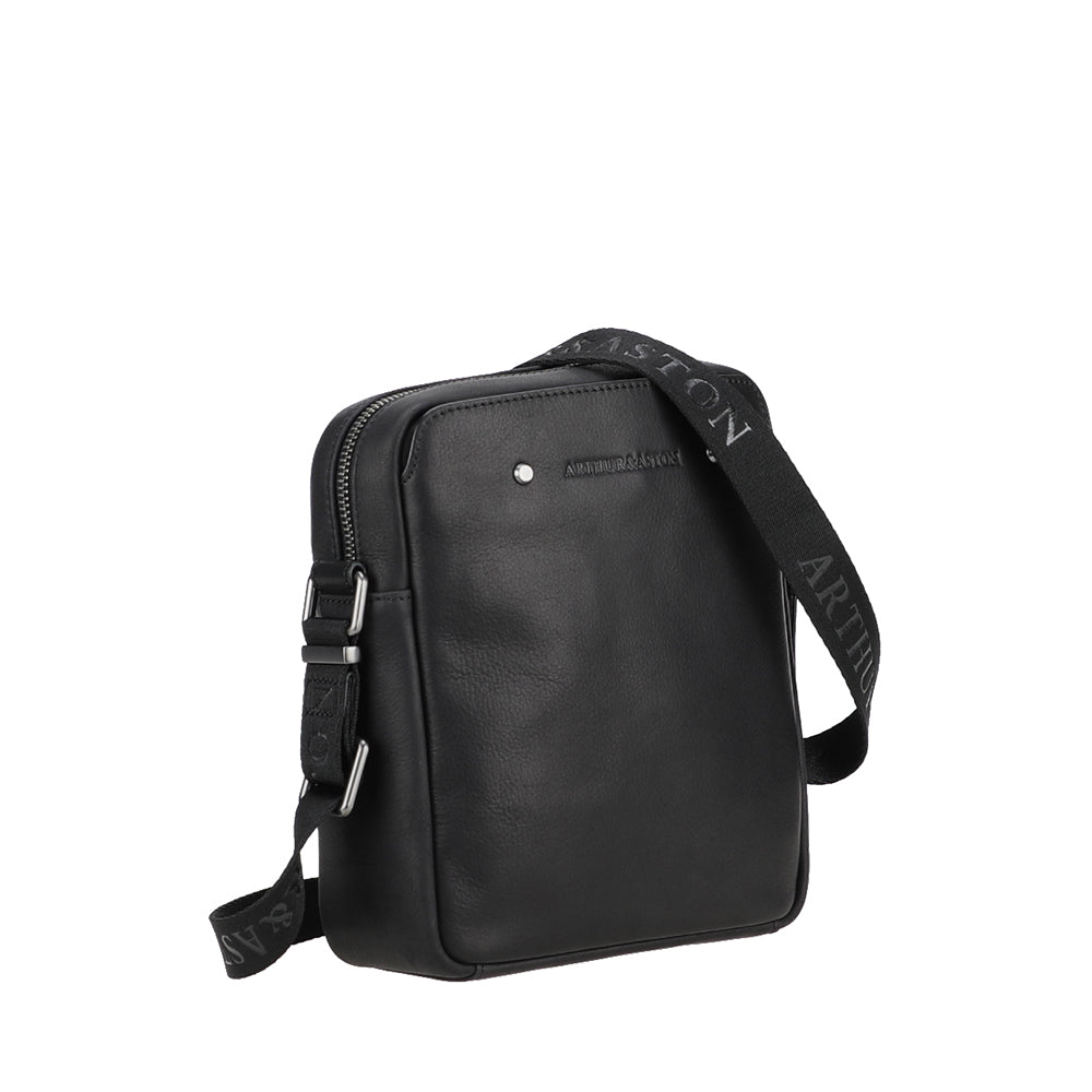 arthur-et-aston-danny-grand-sac-travers-cuir-noir-pleine-fleur image 2