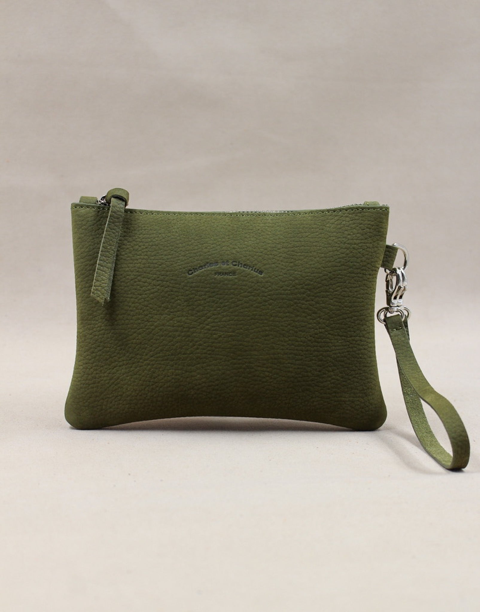 charles-et-charlus-trousse-cuir-nubuck-kaki-fabriqu-e-en-france image 5