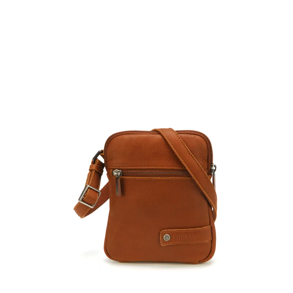 arthur-et-aston-oscar-body-bag-cuir-cognac image 1